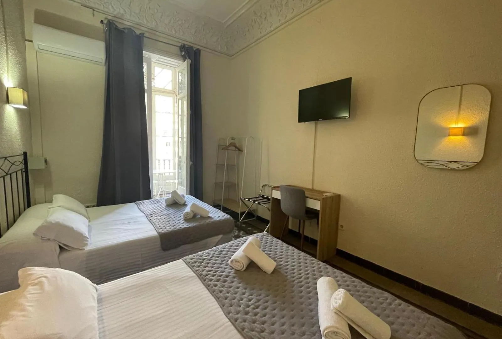 Hostal Balmes Centro Barcelona 2*,  Hiszpania
