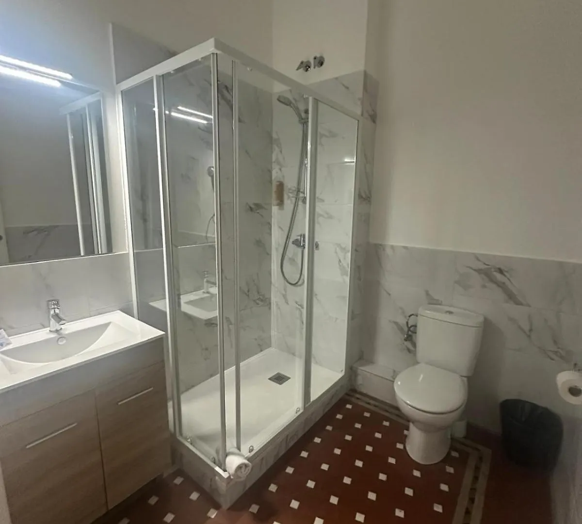 Hostal Balmes Centro Barcelona Pensjonat