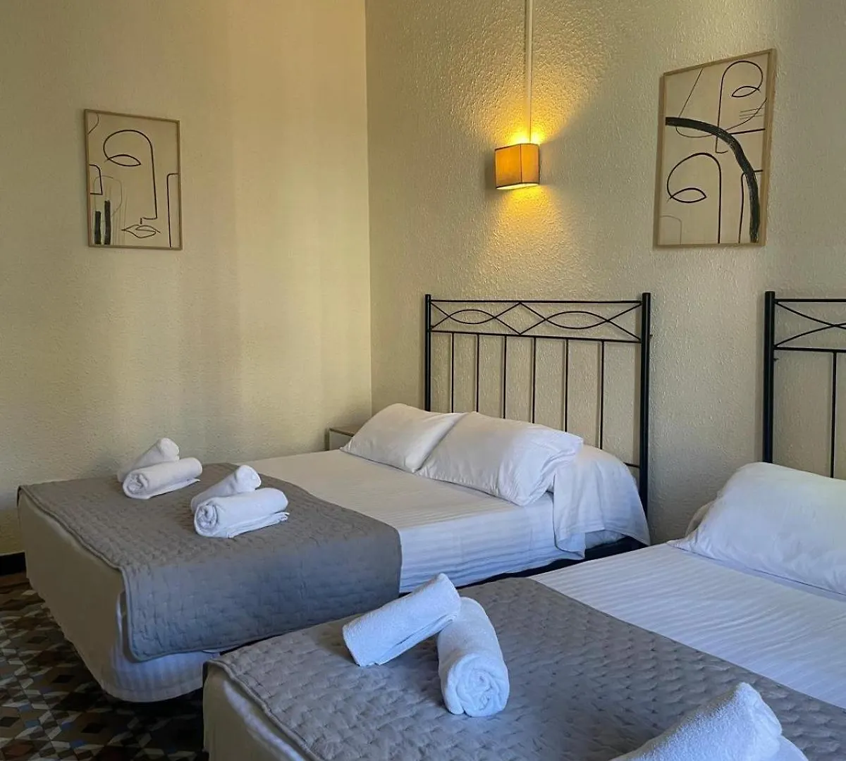 Hostal Balmes Centro Barcelona 2*,  Spanien
