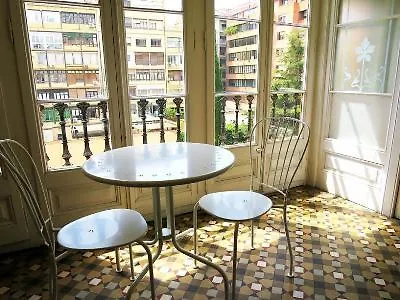 Hostal Balmes Centro Barcelona 2*,
