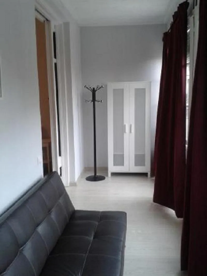 Hostal Balmes Centro Barcelona Guest house