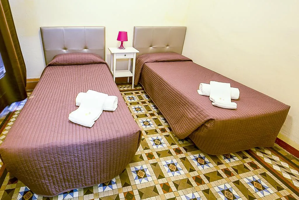 ** Guest house Hostal Balmes Centro Barcelona Spain