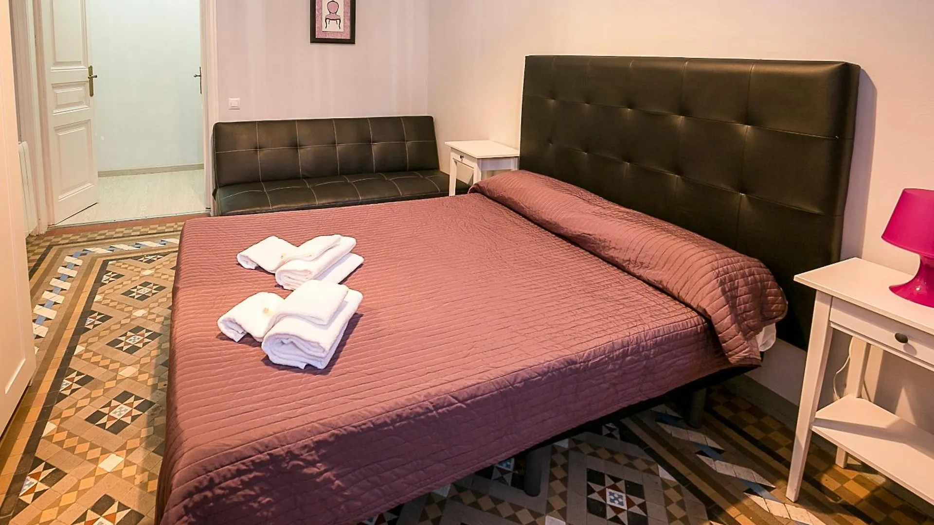 Hostal Balmes Centro Barcelona