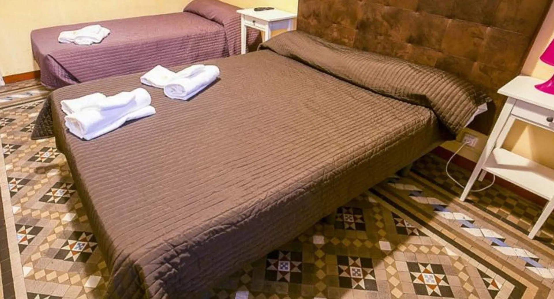 Hostal Balmes Centro Barcelona